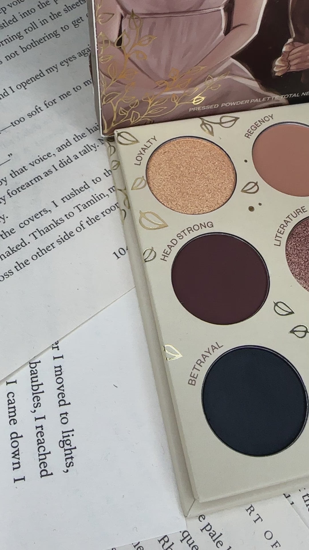 Classics Eyeshadow Palette